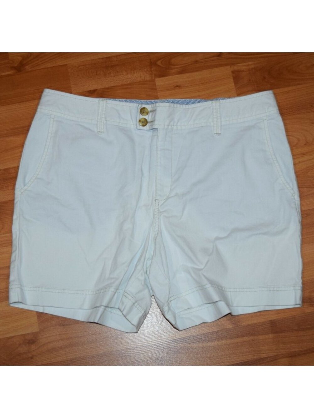 Eddie Bauer Women's Sz 16 White Twill  Shorts